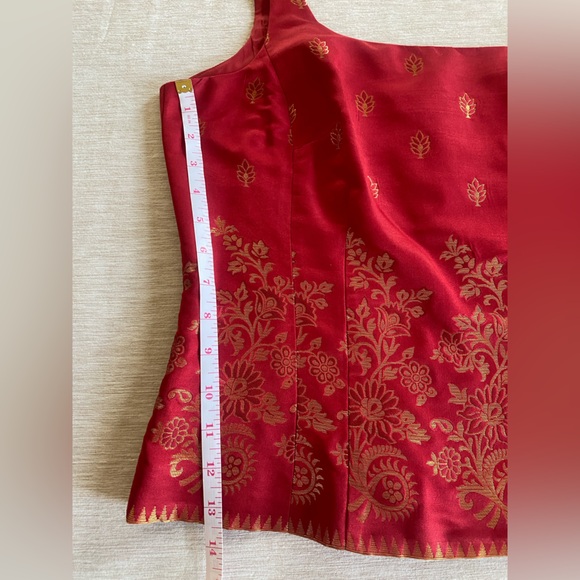 Ann Taylor Red Silk Top with Gold Embroidery Size 14 - Picture 12 of 14